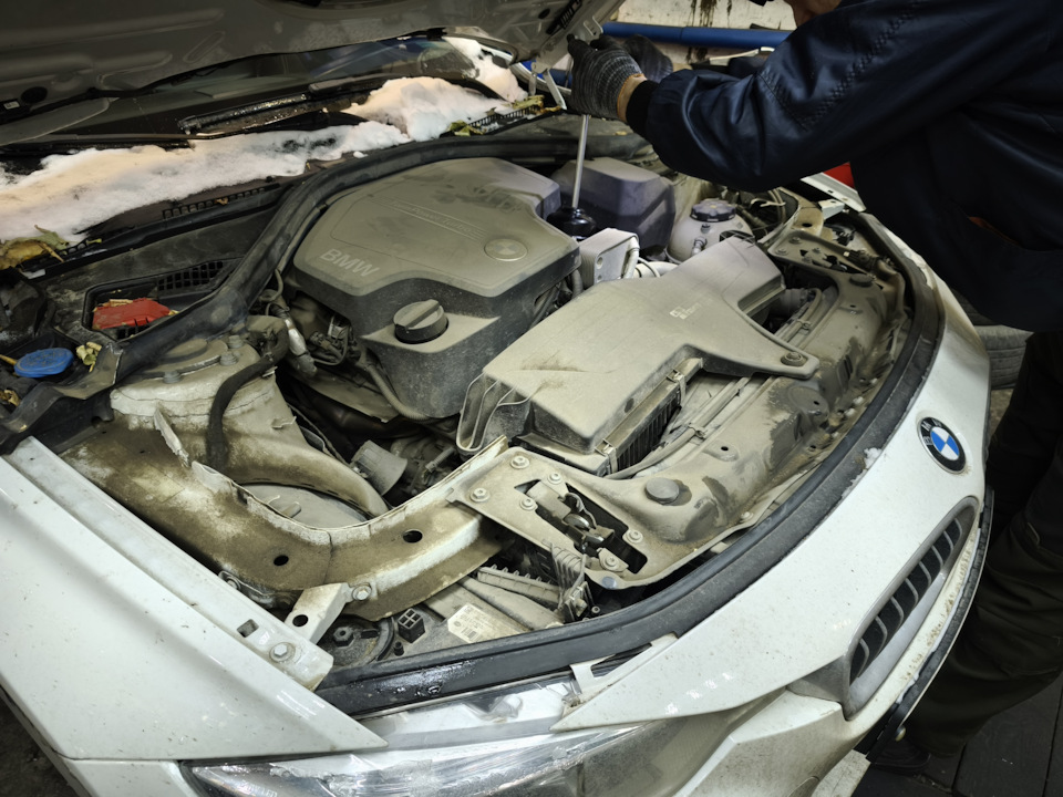 Photo from the logbook BMW 3 series (F30)
