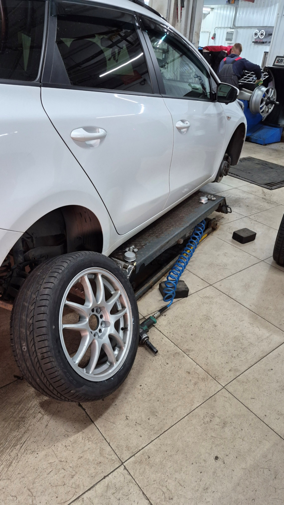 В процессе — KIA Ceed SW (2G)