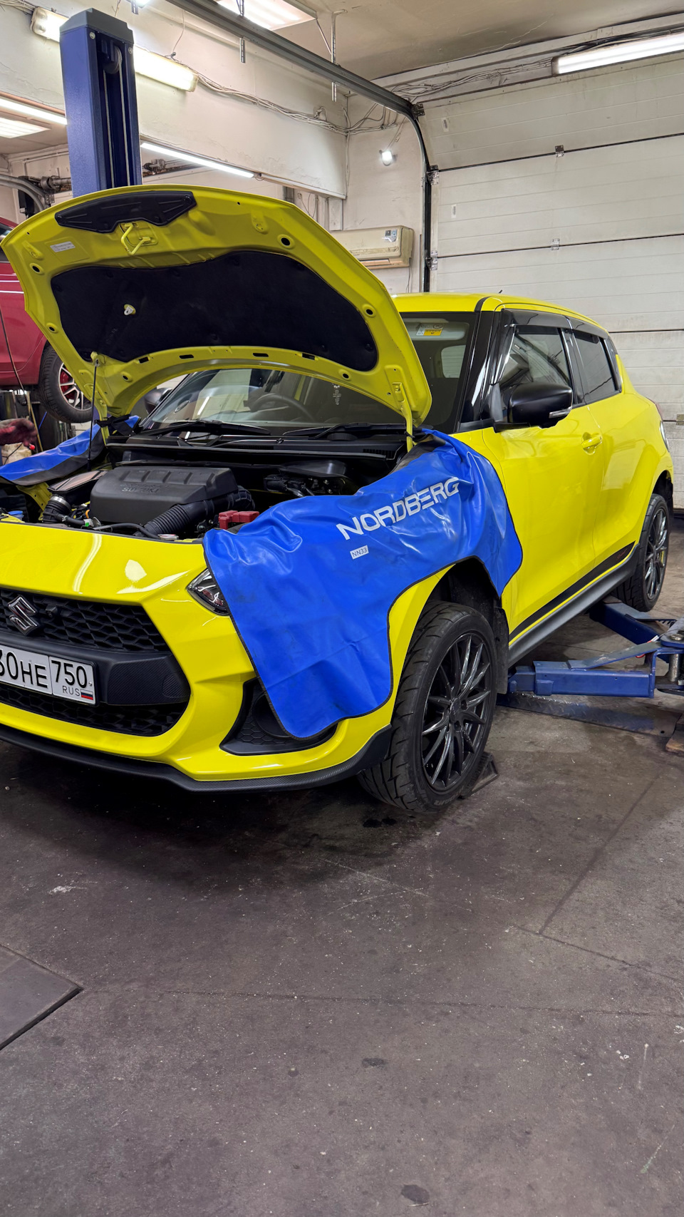 Фото в бортжурнале Suzuki Swift (4G)