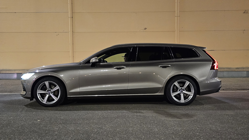 Volvo V60 Ракета дальнего действия