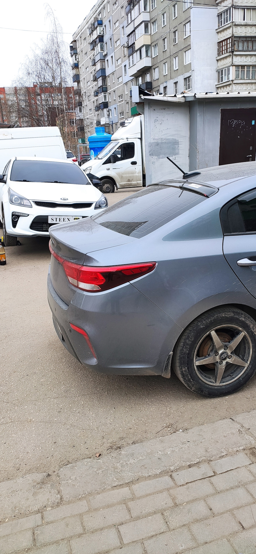 С Кияхой Steex — KIA Rio (4G)