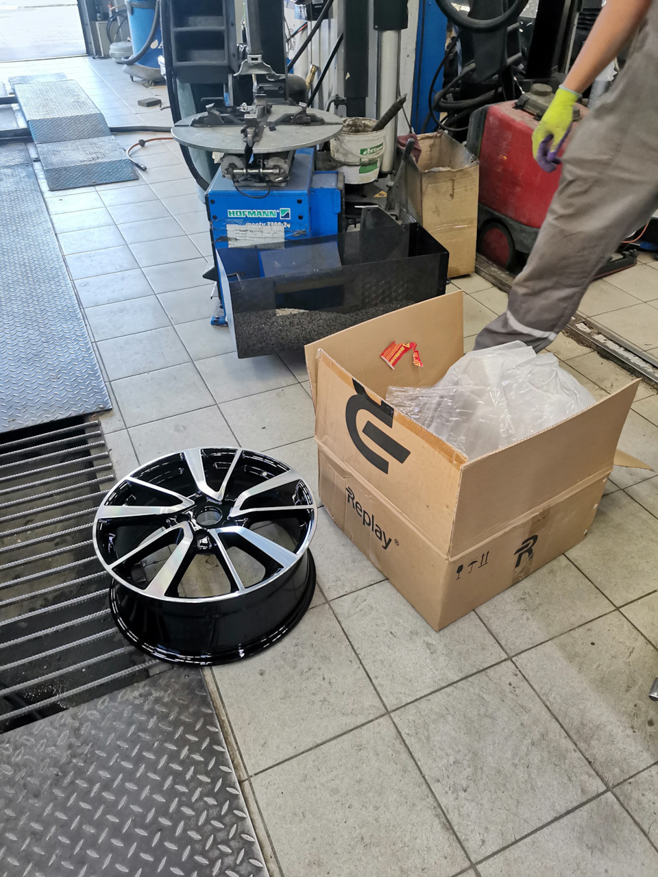 Фото в бортжурнале Hyundai Santa Fe (4G)