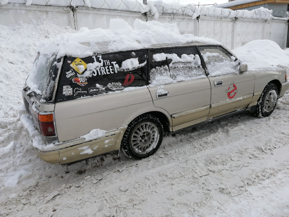 колхозишенвагон больше никогда так делать не буду — Toyota Crown Wagon (S130)