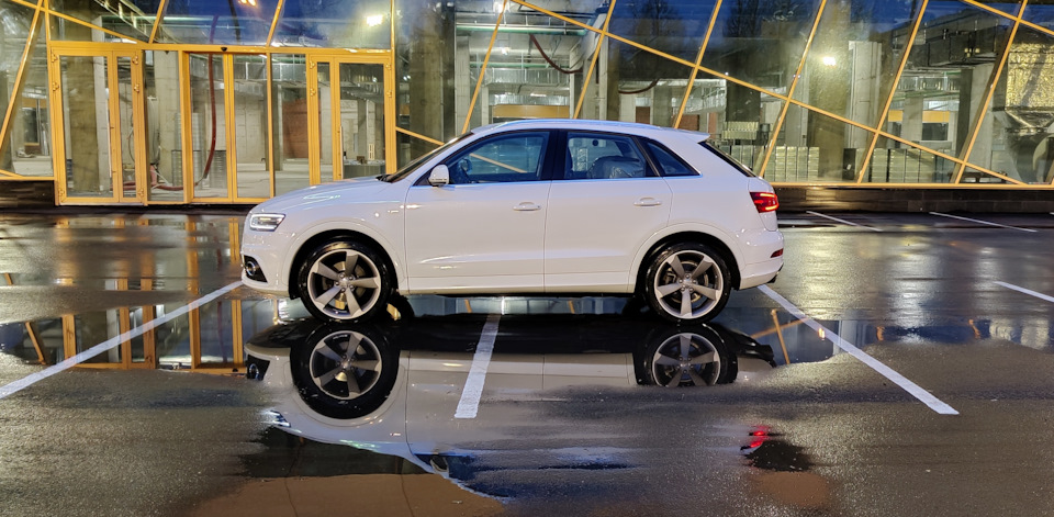 Фото в бортжурнале Audi Q3 (1G)