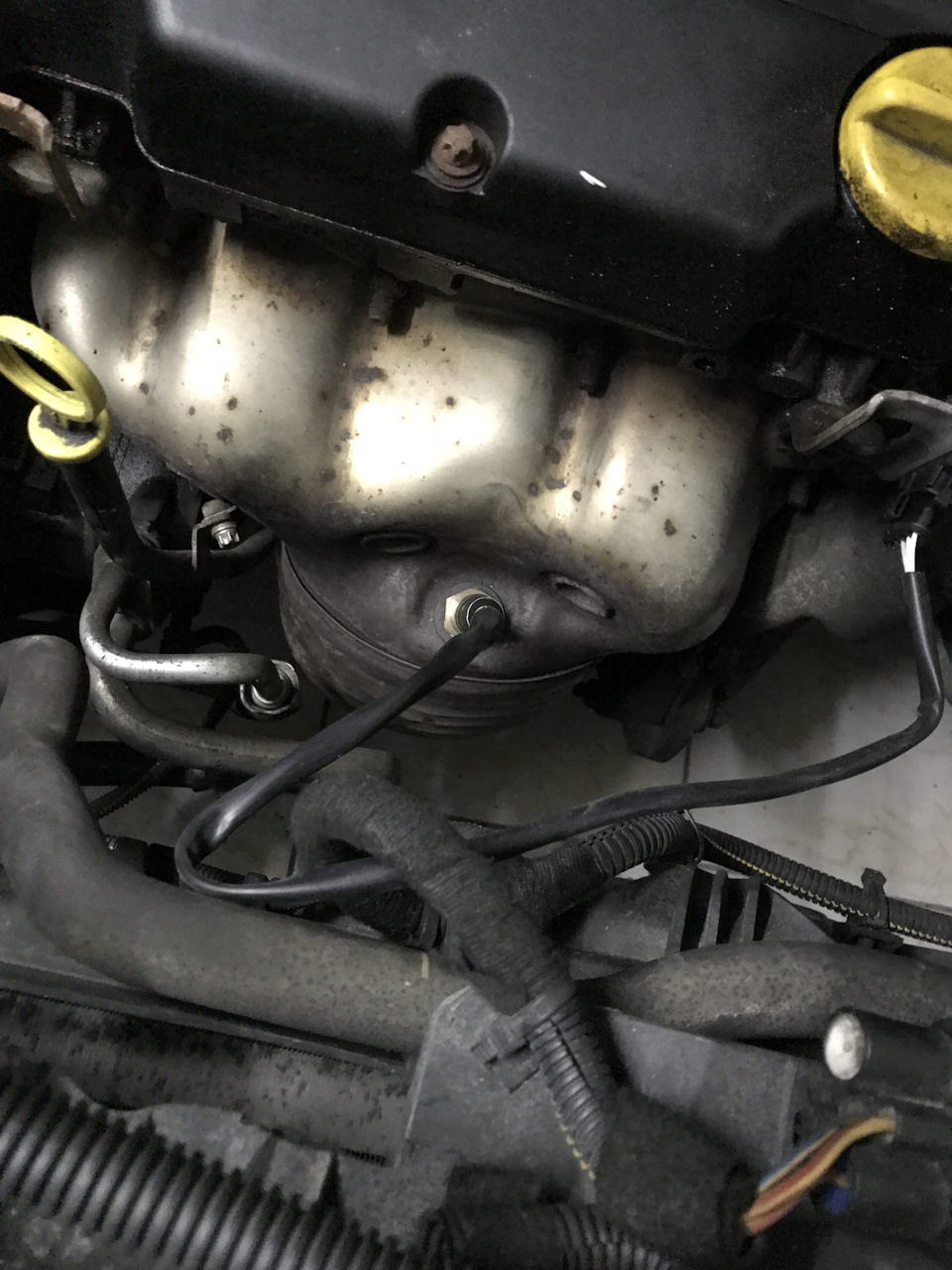 Закручиваем, подключаем и переходим ко второму — Opel Corsa D