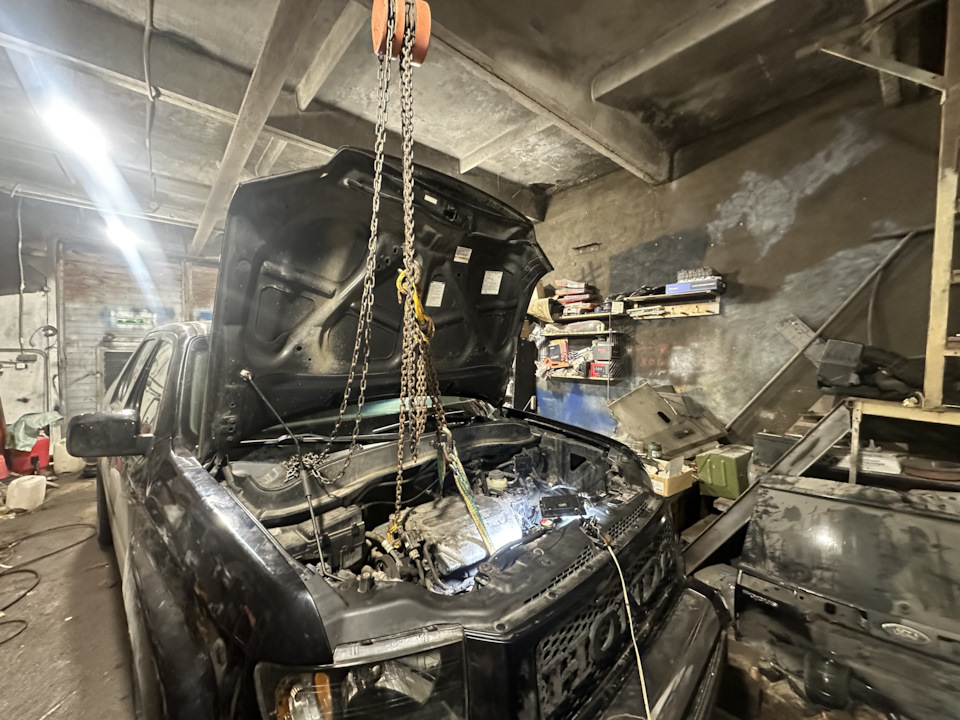 Риджлайн — Nissan Navara (2G)