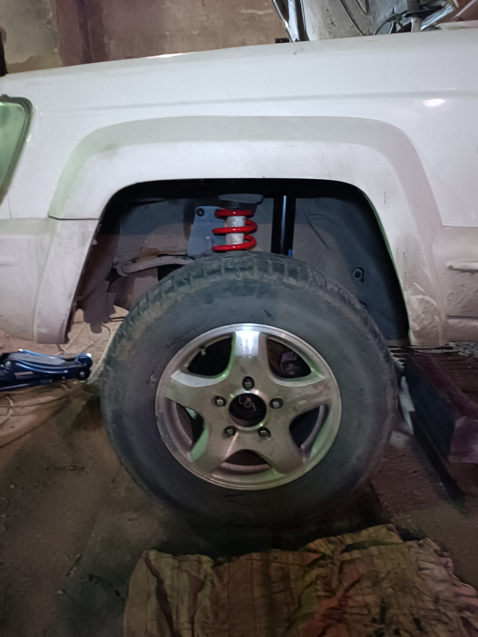 Фото в бортжурнале Jeep Cherokee (XJ)