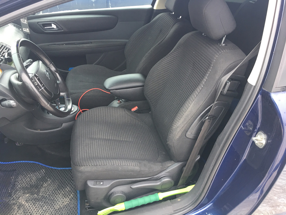 Фото в бортжурнале Citroen C4 (1G)