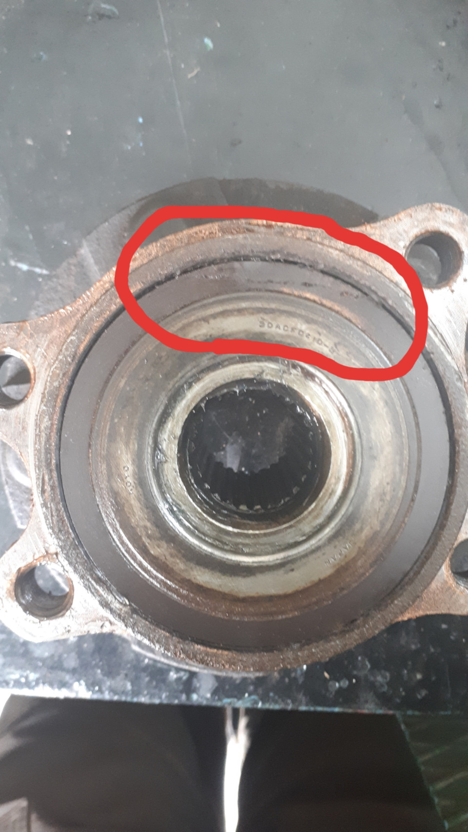Фото в бортжурнале Toyota RAV4 (III)