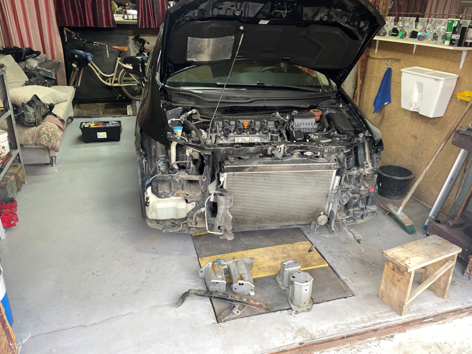 Фото в бортжурнале Honda Civic 4D (9G)