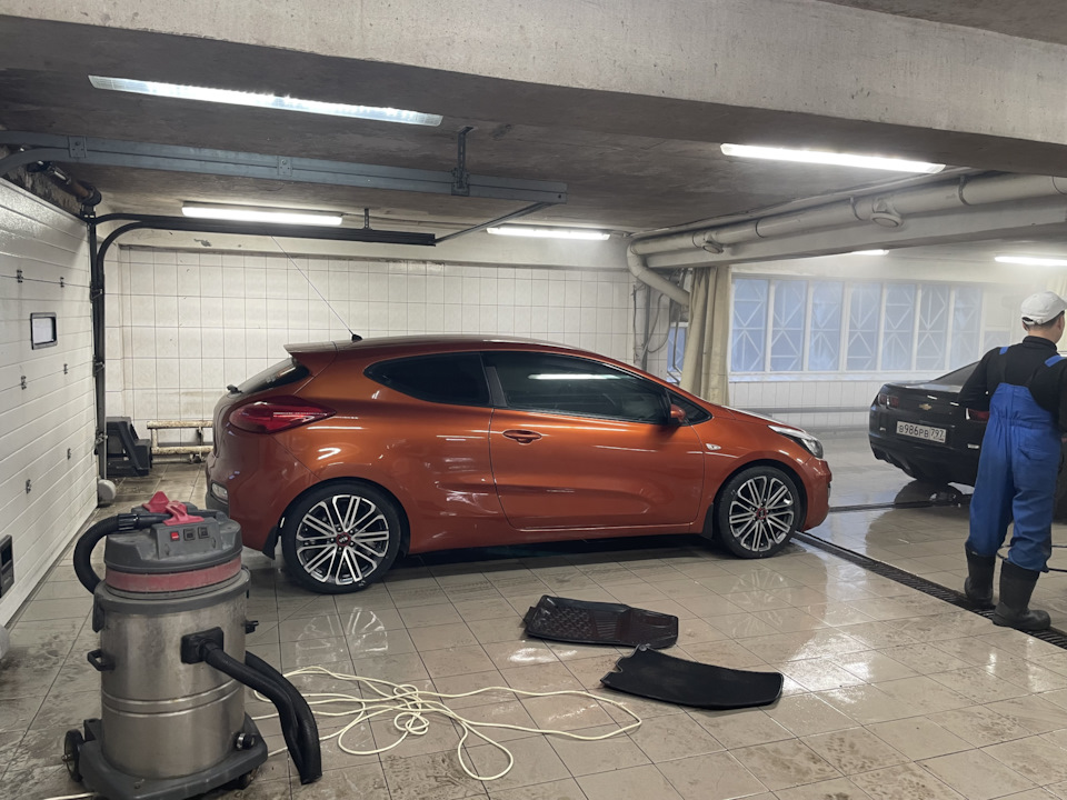 Фото в бортжурнале KIA Pro_Ceed (2G)