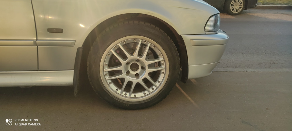 Фото в бортжурнале BMW 5 series (E39)