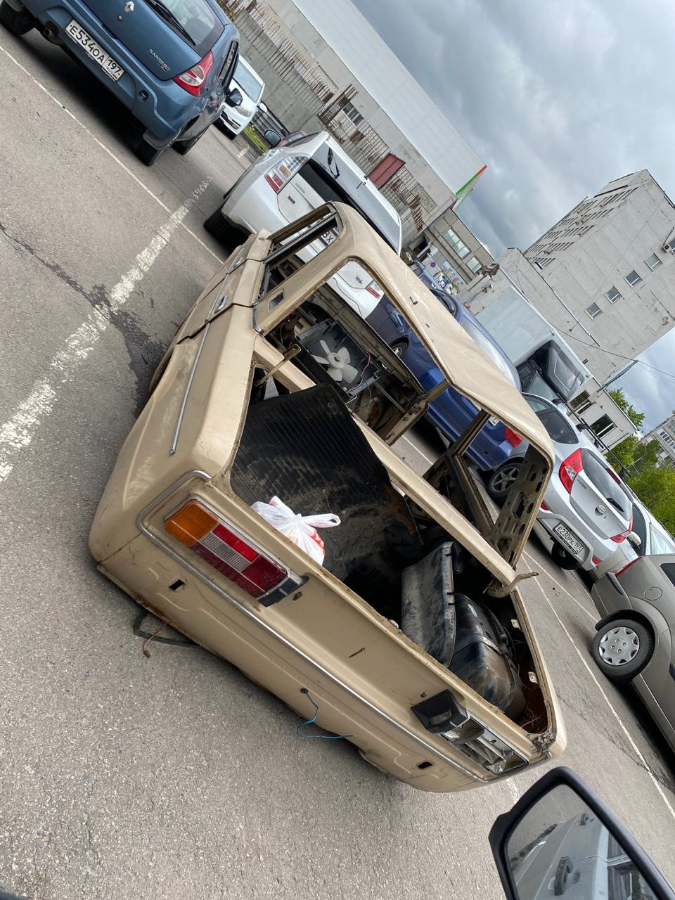 Фото в бортжурнале Lada 21063. Запчасти на фото: ES3401