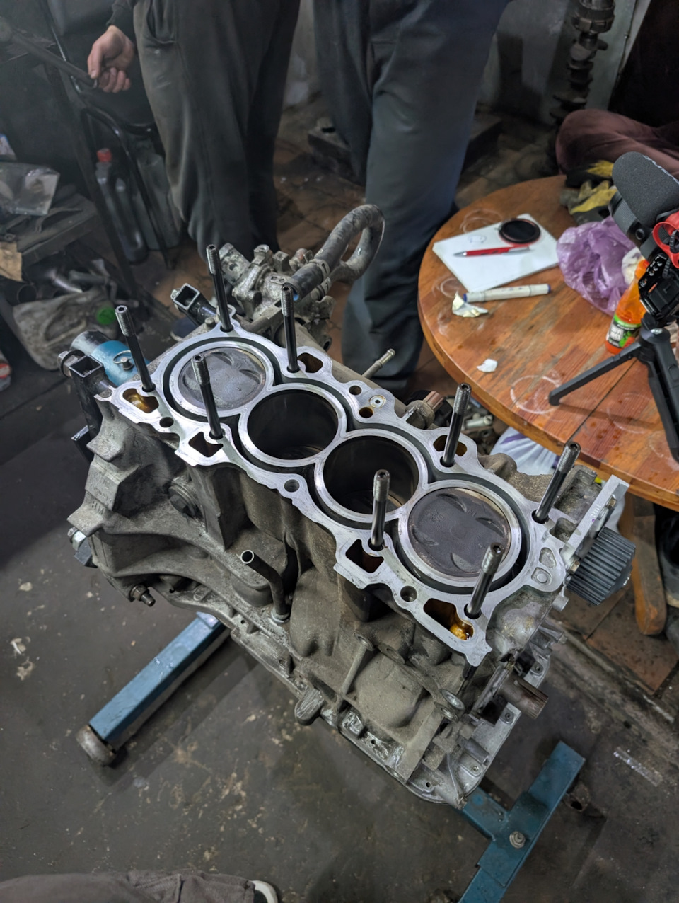 Сняли ГБЦ и установили шпильки ARP — Honda Civic Hatchback (6G)
