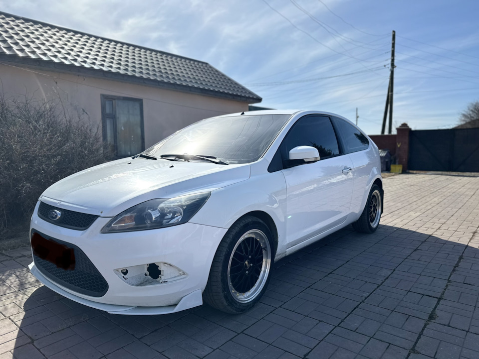 Фото в бортжурнале Ford Focus Hatchback II