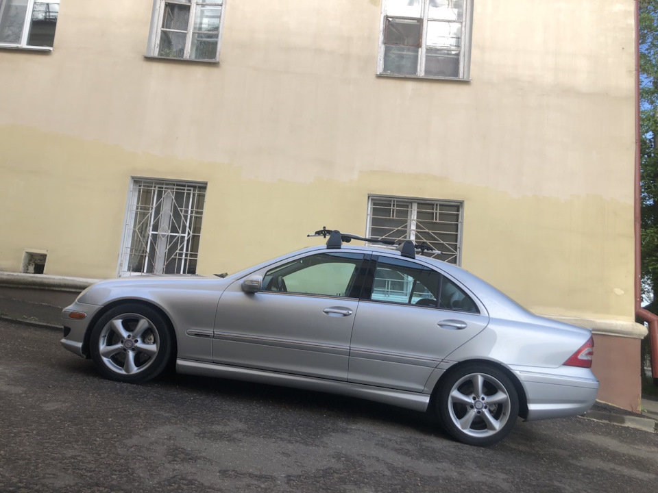 Фото в бортжурнале Mercedes-Benz C-Class (W203)