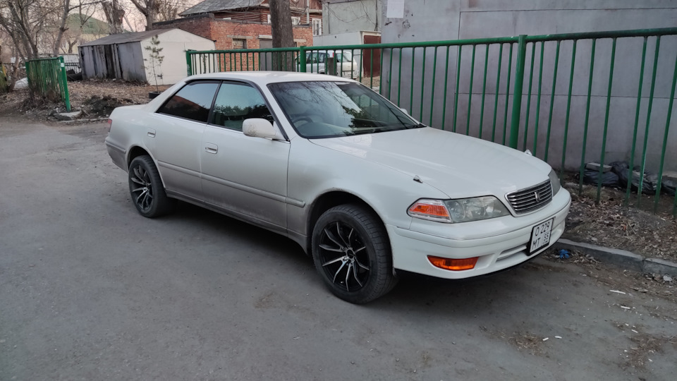 Фото в бортжурнале Toyota Mark II (100)