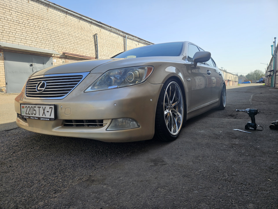 Weds kranze nishunu — Lexus LS (USF40/41) бензин, 4,6 л, 2007 года