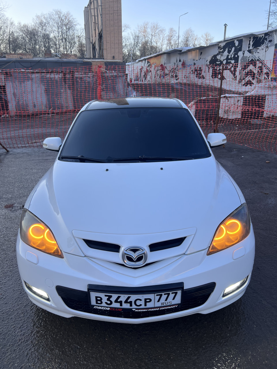 Фото в бортжурнале Mazda 3 (1G) BK