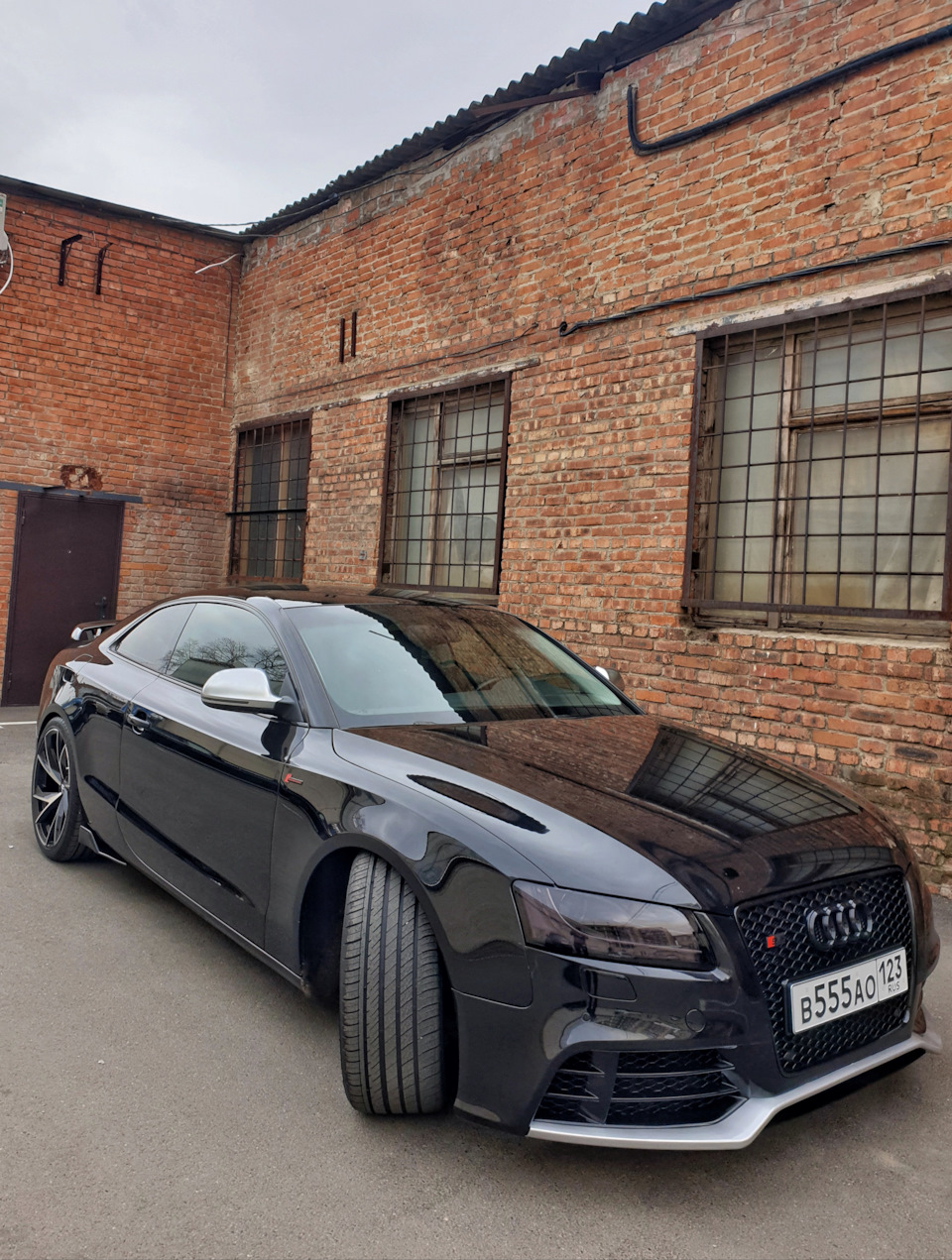 Фото в бортжурнале Audi A5 (1G). Запчасти на фото: BS5540