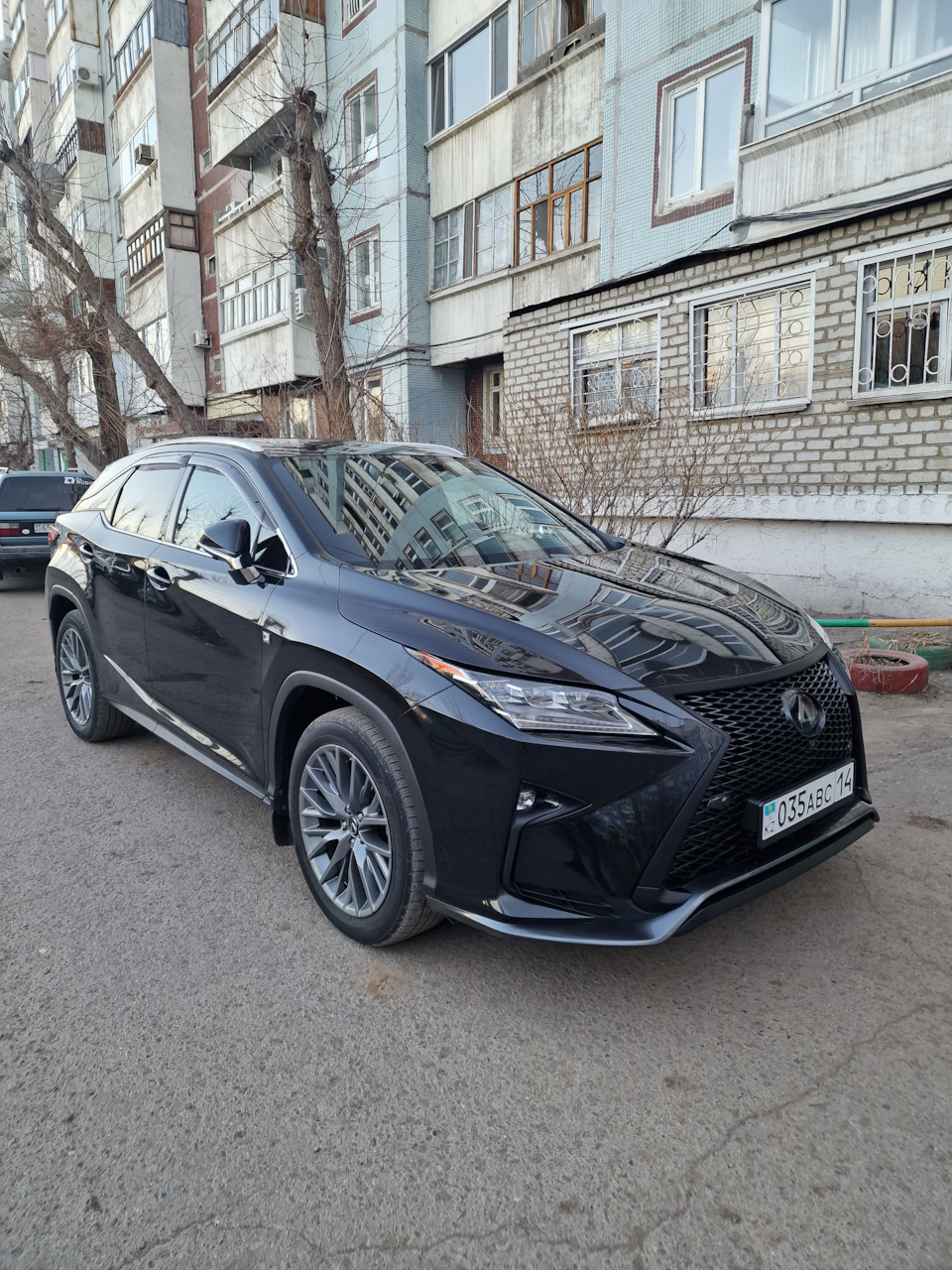Фото в бортжурнале Lexus RX (4G)