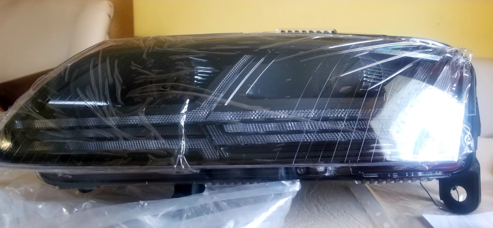 Только из коробки, еще в пленочке — Audi A6 (C6)