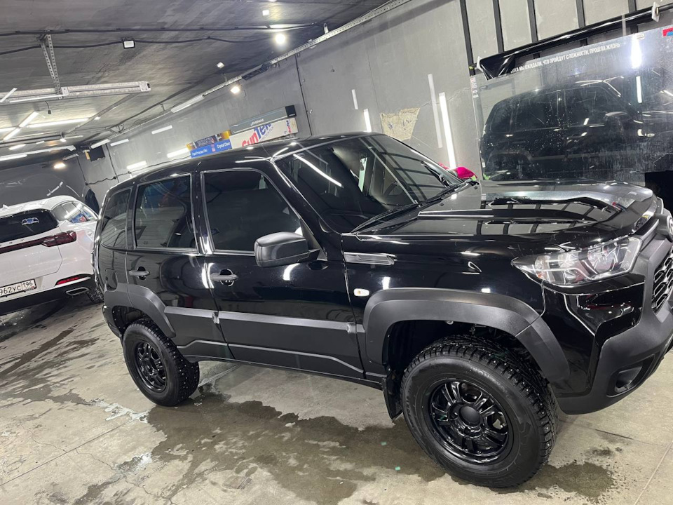 Фото в бортжурнале Lada Niva Travel