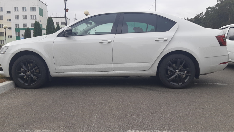 Skoda Octavia 1,8 DSG-7 "вроде едет"