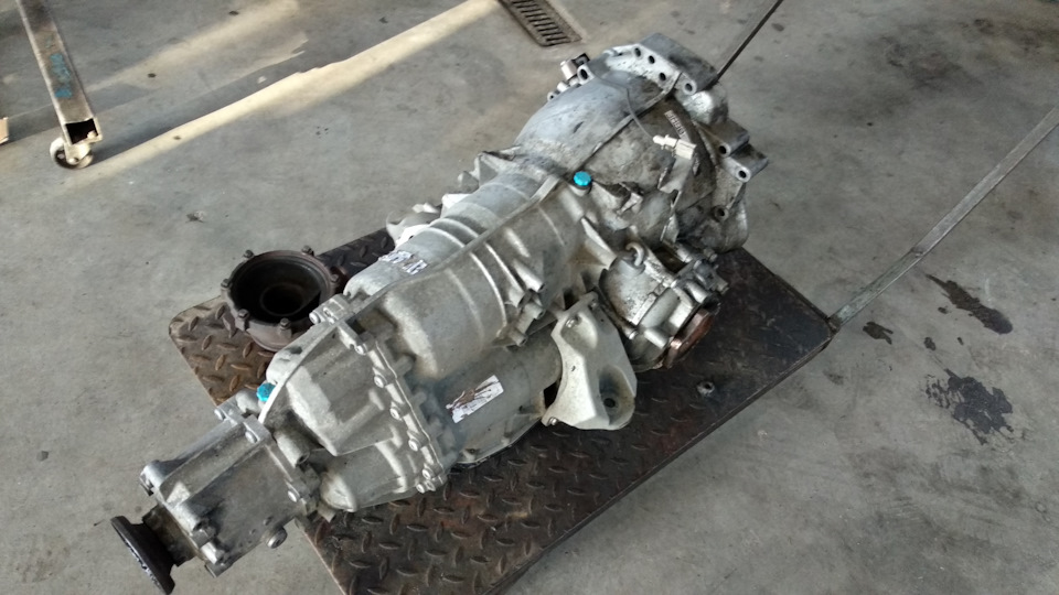 Фото в бортжурнале Audi A6 (C6)