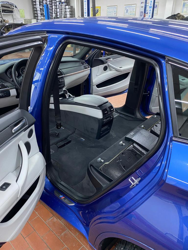 Фото в бортжурнале BMW X6 M (E71)