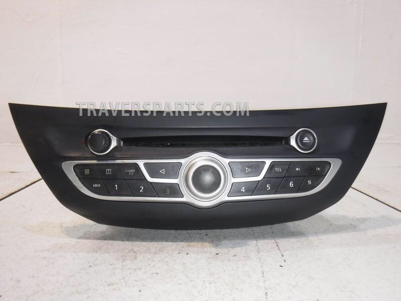Магнитола (фото продавца) — Renault Laguna III