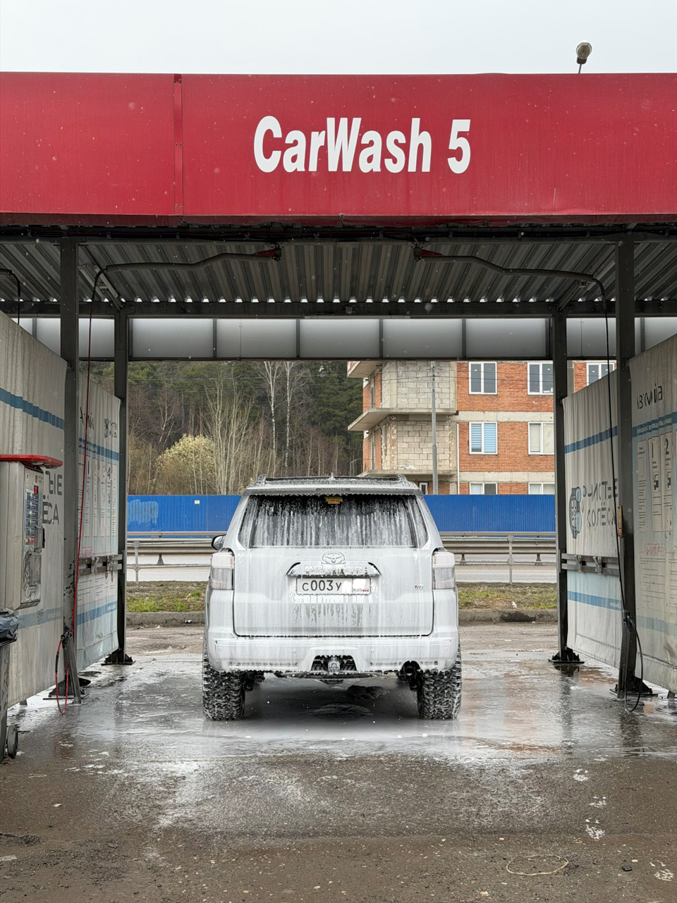 Фото в бортжурнале Toyota 4Runner (5G)