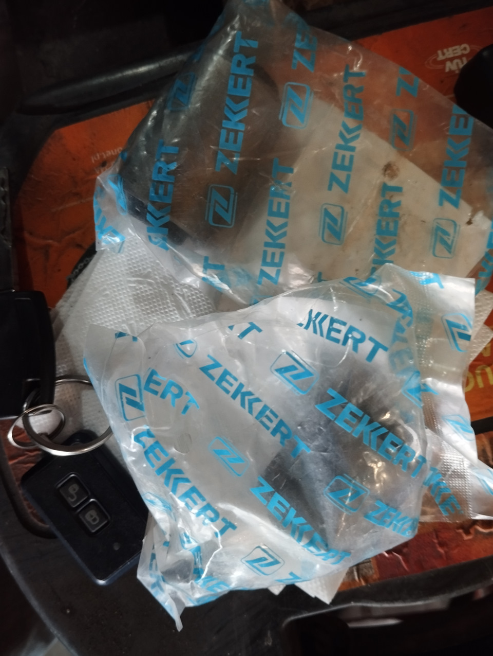 Фото в бортжурнале Ford C-Max I