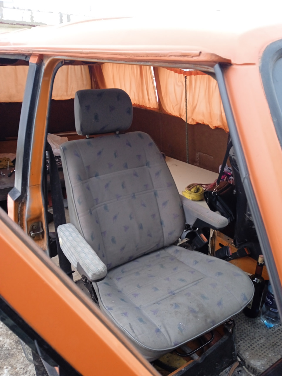 Фото в бортжурнале Volkswagen Transporter T3