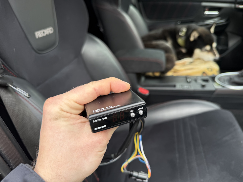 Pivot 3-drive EVO Throttle controller — Subaru Levorg (VM) бензин
