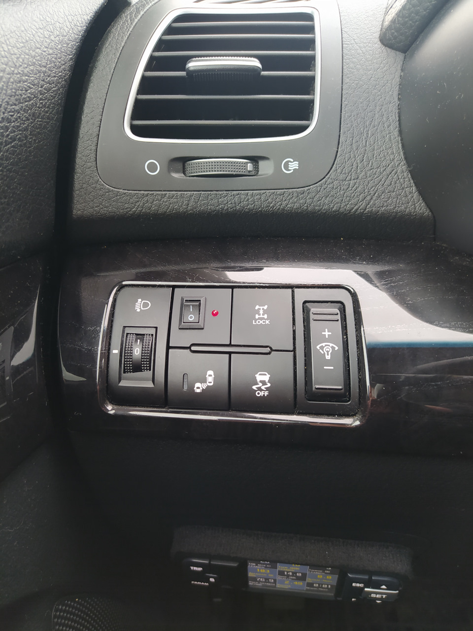 Фото в бортжурнале KIA Sorento (2G)
