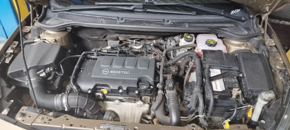 Фото в бортжурнале Opel Astra J