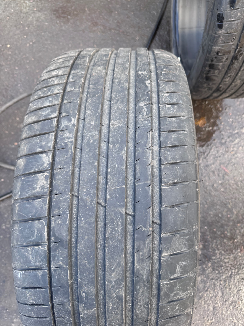 Перед — BMW X7 (G07)