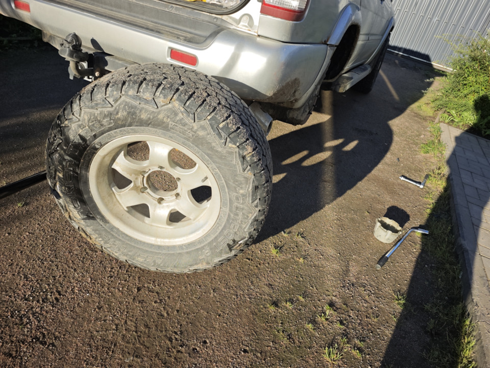 Photo from the logbook Nissan Pathfinder (2G)