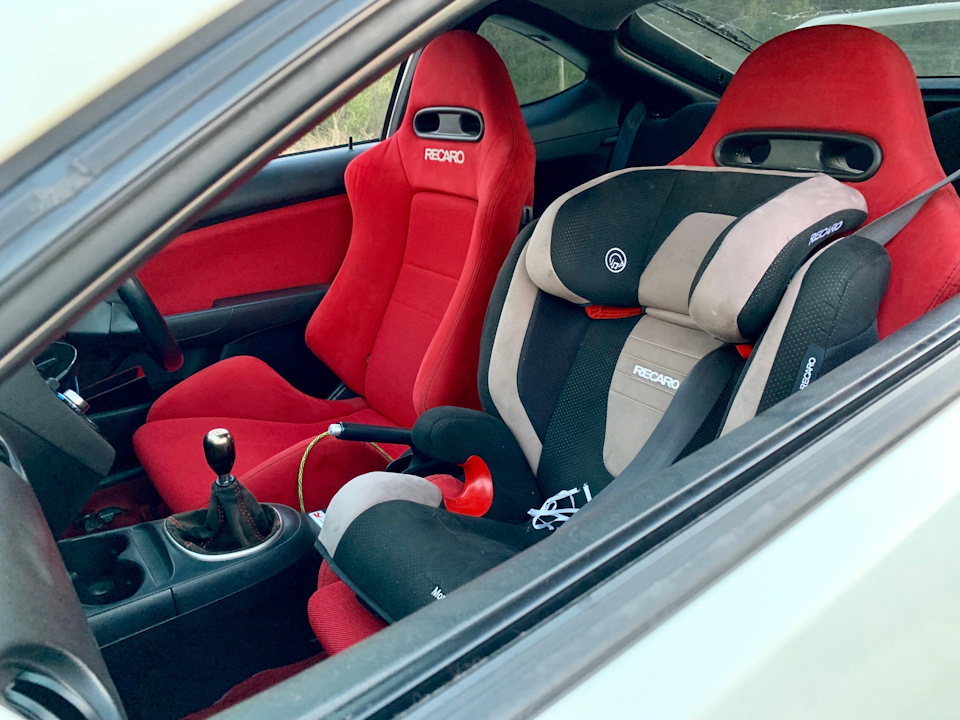 Фото в бортжурнале Honda Integra Type R (DC5)