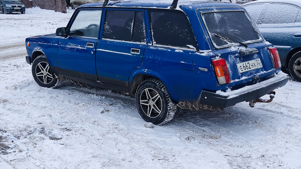Lada 2104