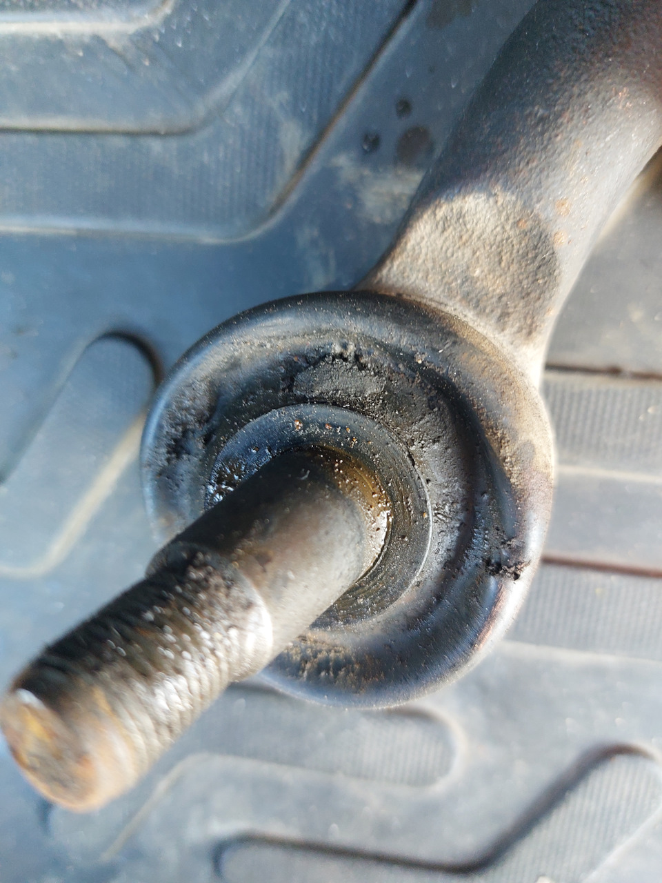 Фото в бортжурнале Hyundai Santa Fe (2G)