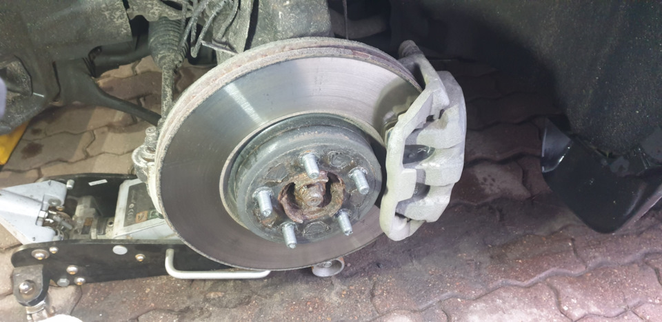 Фото в бортжурнале Land Rover Discovery V