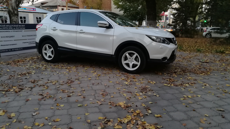 Nissan Qashqai old school SQ