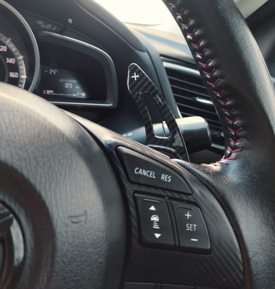 Уᴄᴛᴀнᴏʙᴋᴀ и Аᴋᴛиʙᴀция Кᴩуиɜ-ᴋᴏнᴛᴩᴏᴧя Mazda Axela