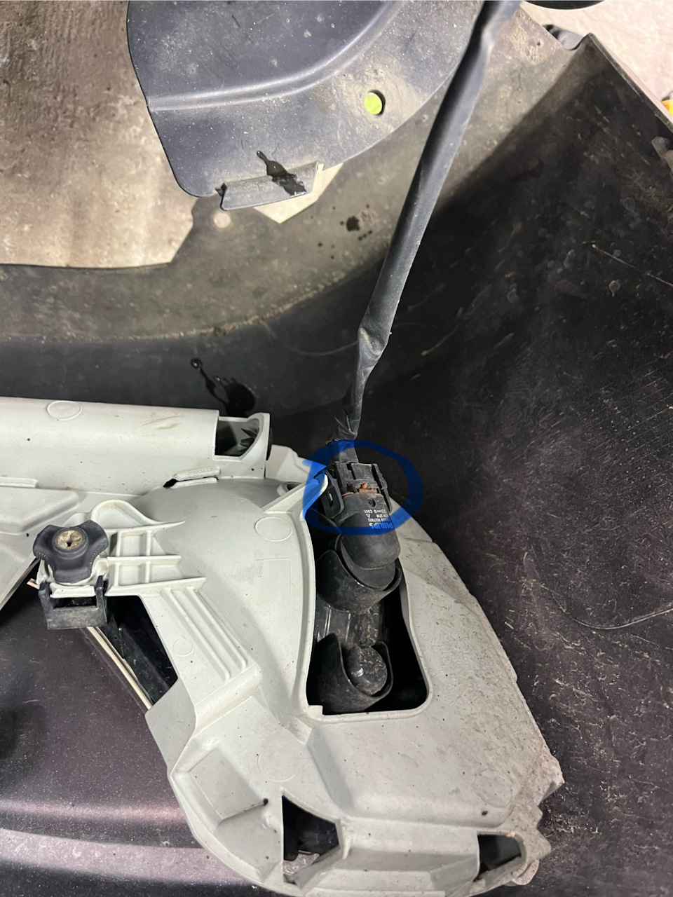 Фото в бортжурнале Hyundai Accent (4G)