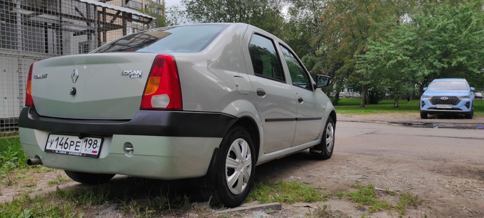 Фото в бортжурнале Renault Logan (1G)