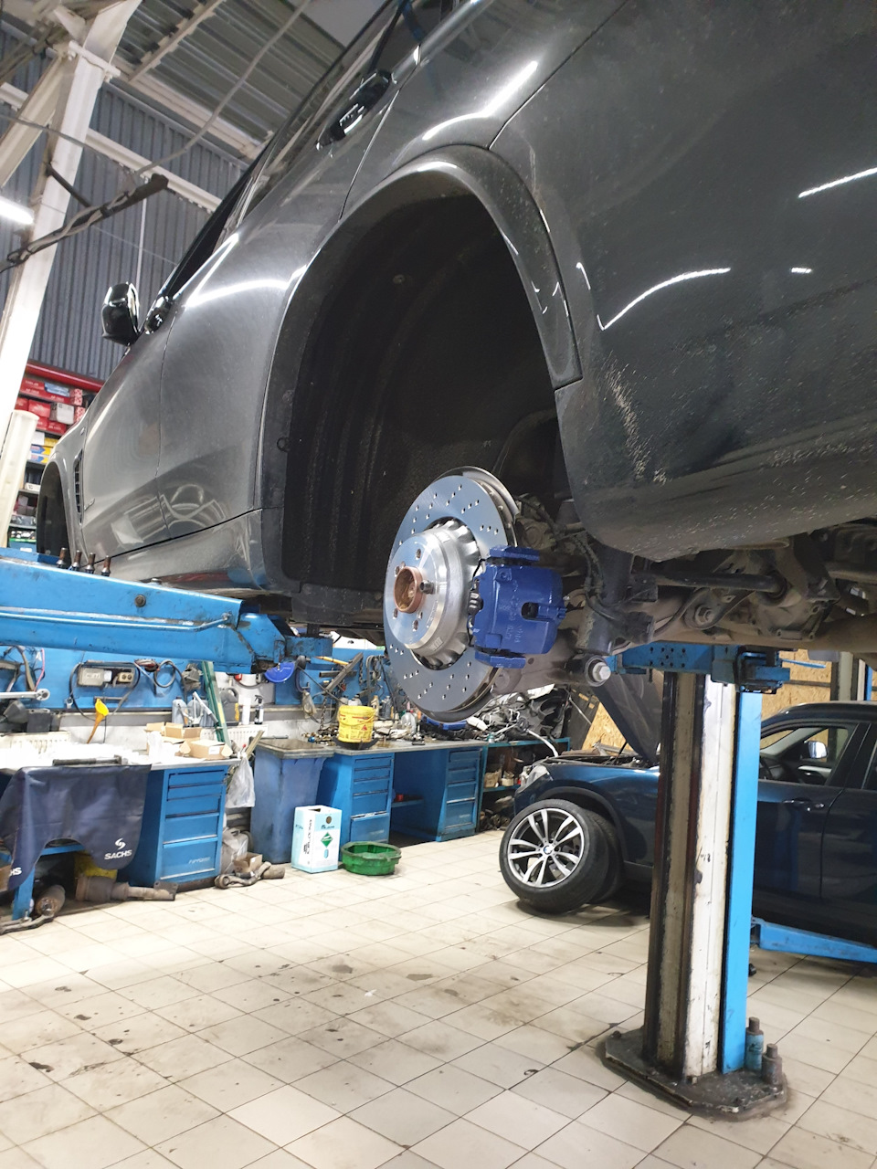 Фото в бортжурнале BMW X5 (F15)