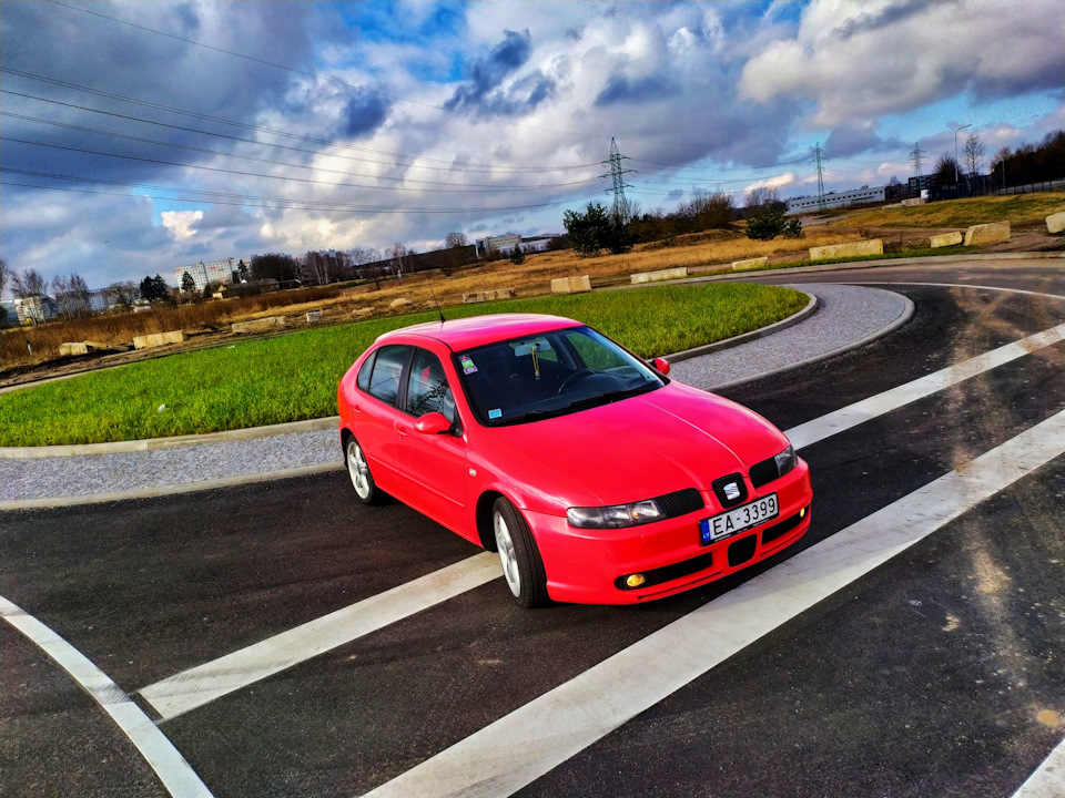 Фото в бортжурнале SEAT Leon (Mk I)