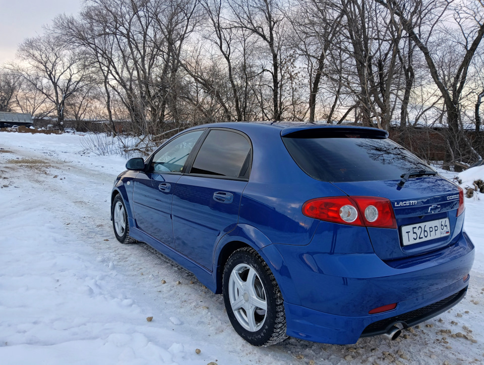 . — Chevrolet Lacetti 5D